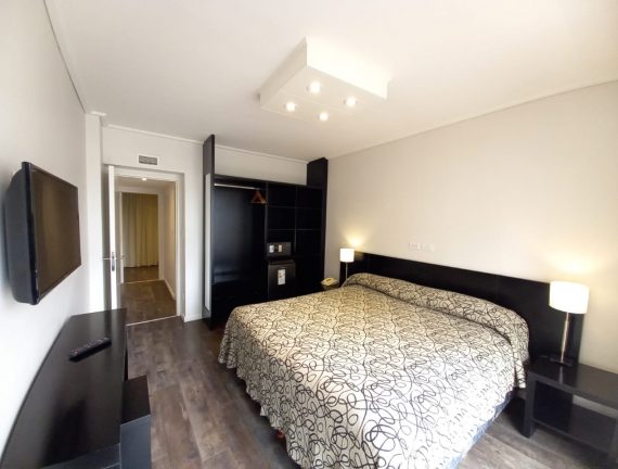 Habitación Cuádruple Superior - Hotel Versailles Mar del Plata